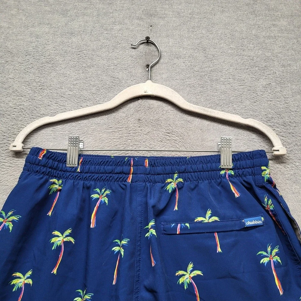 Chubbies Men Swimwear M Navy Blue Swim Trunks Floral Palm‎ Trees Casual Logo 3